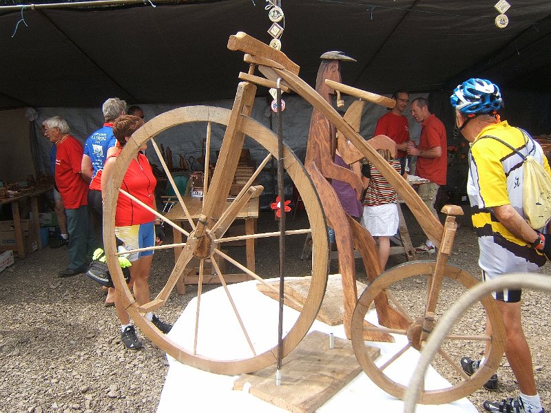 2011-08-01 47 Tous les corps de metiers sont de la fete.JPG